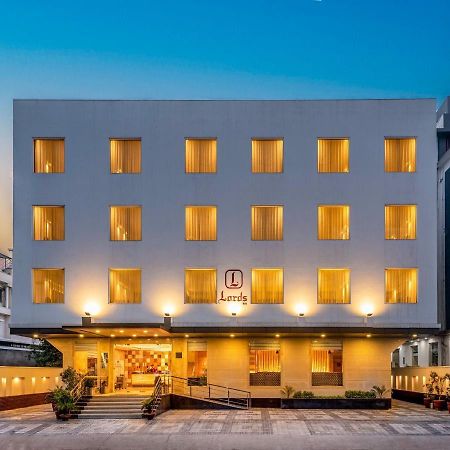 Lords Inn Джайпур Екстериор снимка